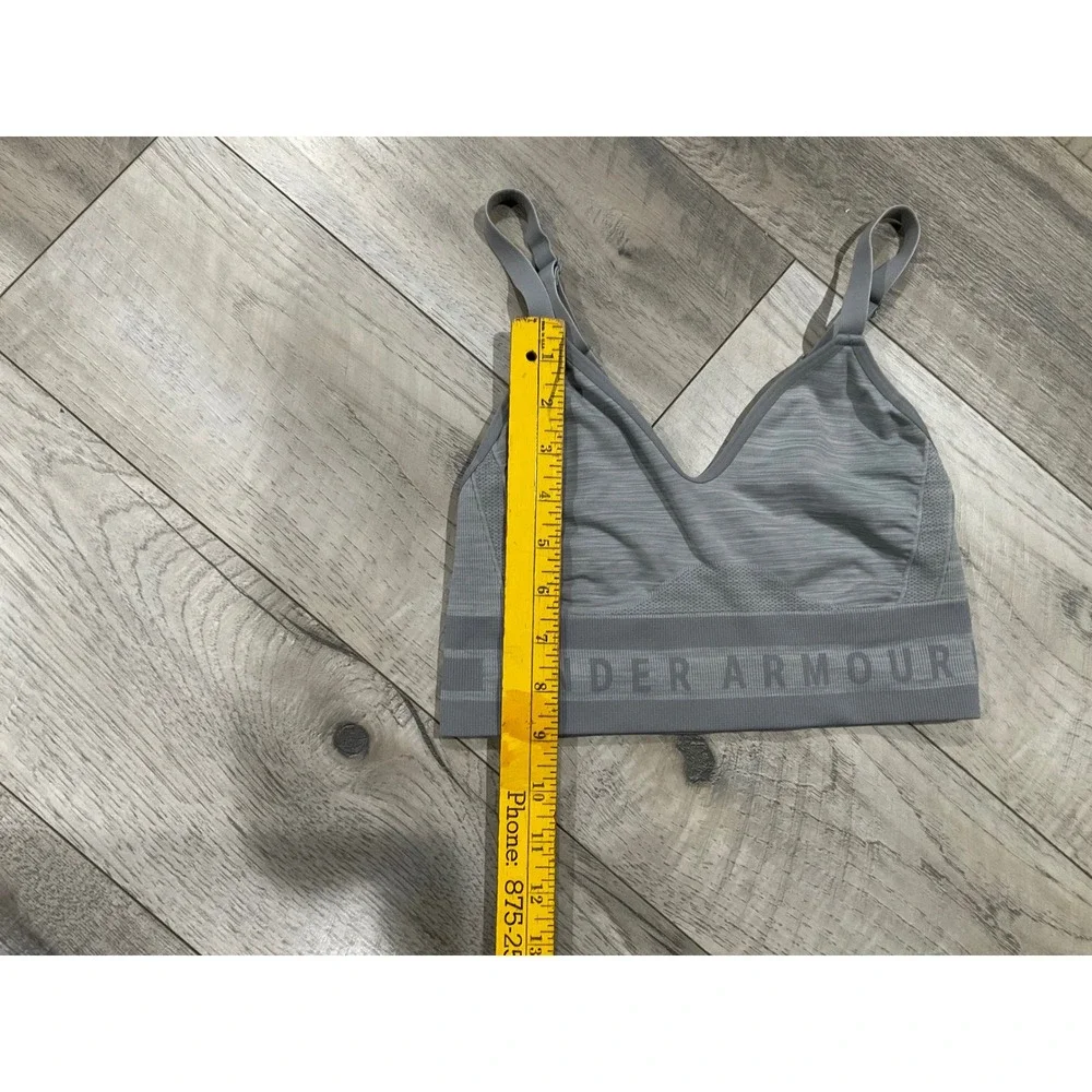 Under Armour Seamless V-Neck Sports Bra Gray Strappy Back Small SM/P/CH